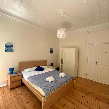 Guest house Charming In The Heart Of *