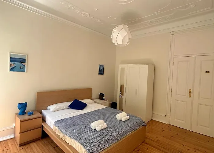 게스트하우스 Charming In The Heart Of *